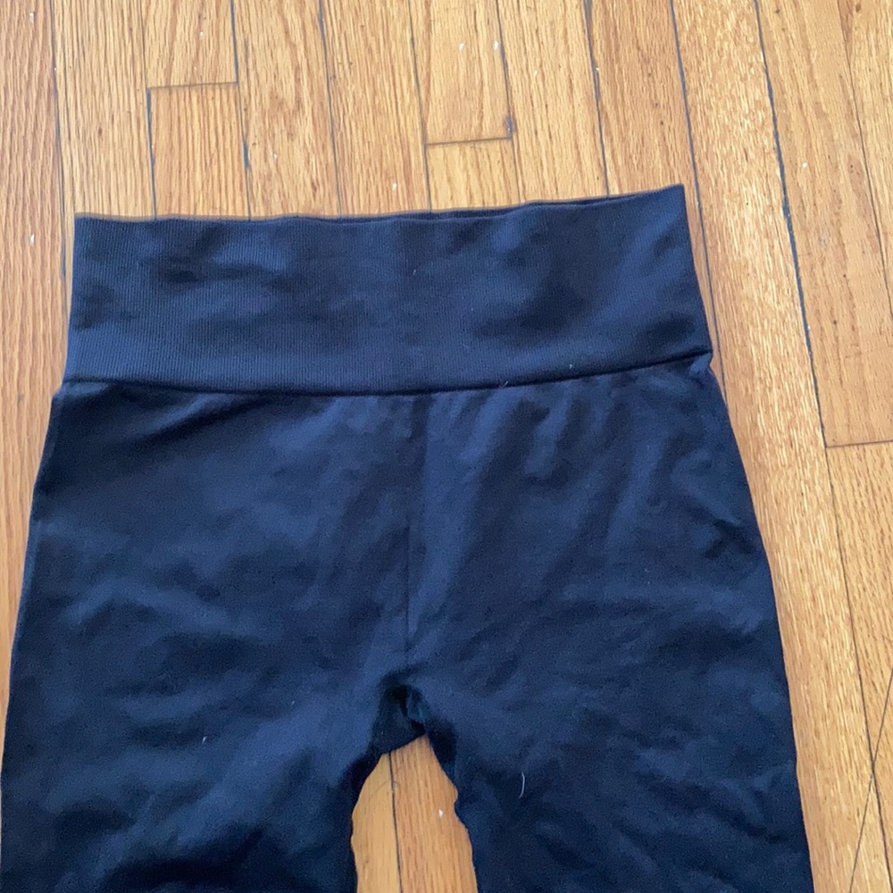Fabletics - Picture 17 of 17